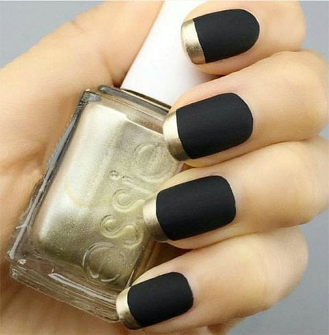 Black Nail Art