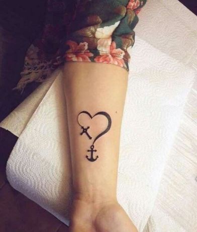heart anchor tattoo