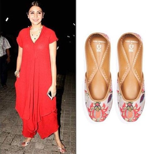 Anushka Sharma in Juttis