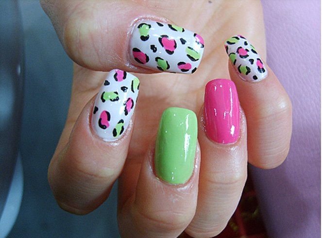 Cheetah nail art with other forms of nail art