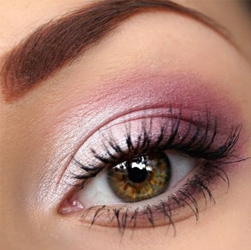 Eye Makeup for Pink dress