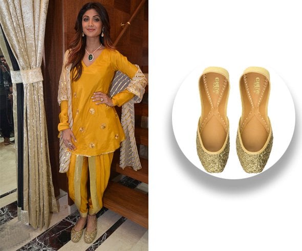 Shilpa Shetty with Juttis