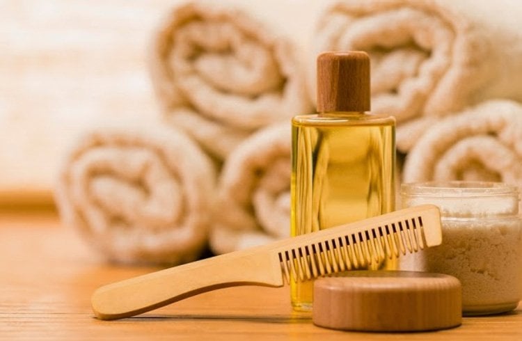 What is jojoba oil good for in hair