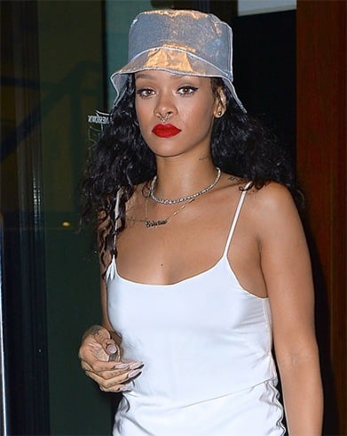 rihanna skin album