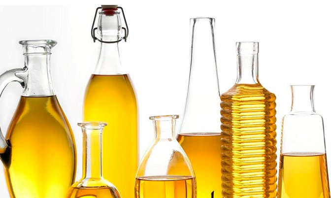 18 Moringa Öl Vorteile für Gesundheit, Haare, Haut und Nägel 