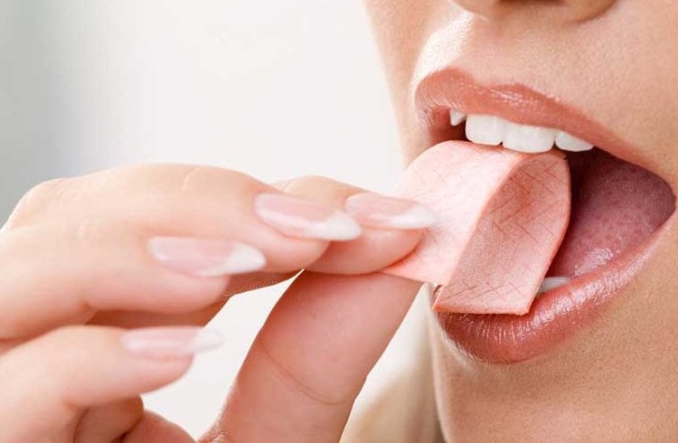 Chewing Gum for ear pain