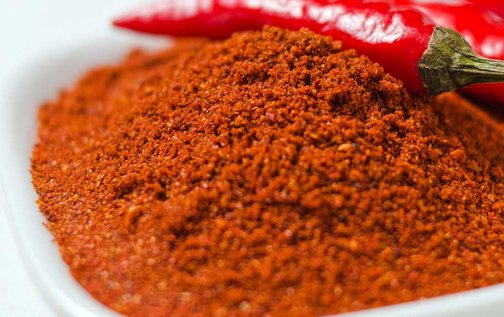 Gargle with Cayenne pepper