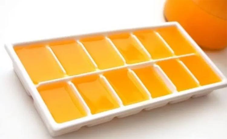 Ice Cubes for Sun Tan Removal