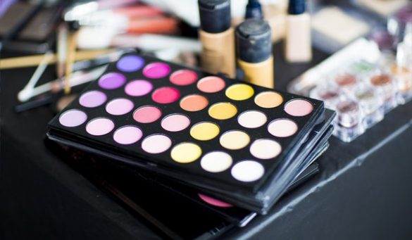 ways To Get Free Beauty Samples