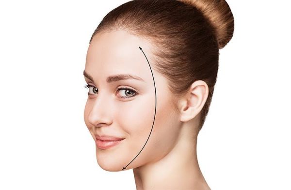 21 How to cover big forehead with hair for Round Face