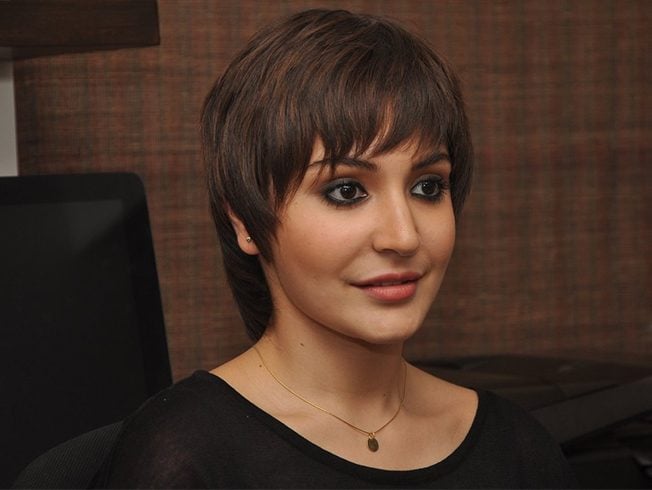 Anushka sharma Square Face