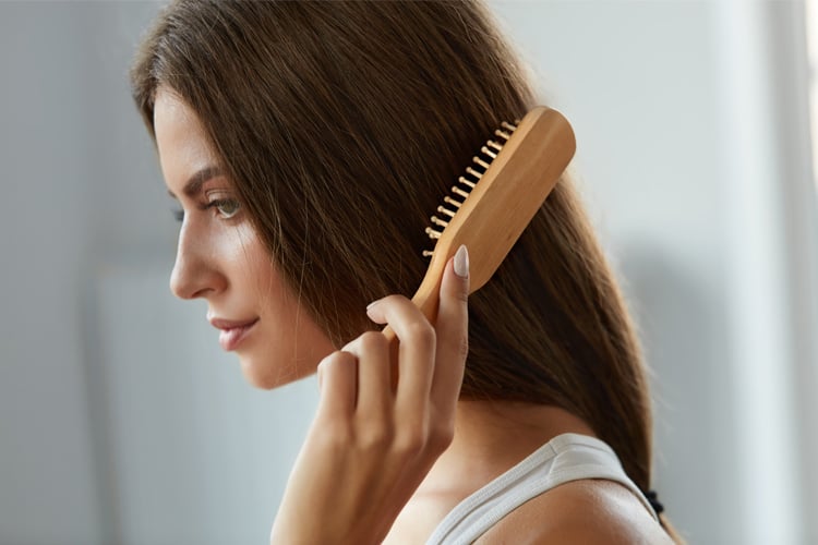 Benefits of Wooden Comb