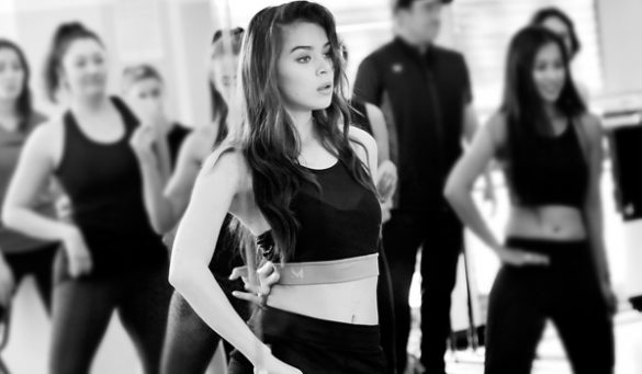 Hailee Steinfeld Workout