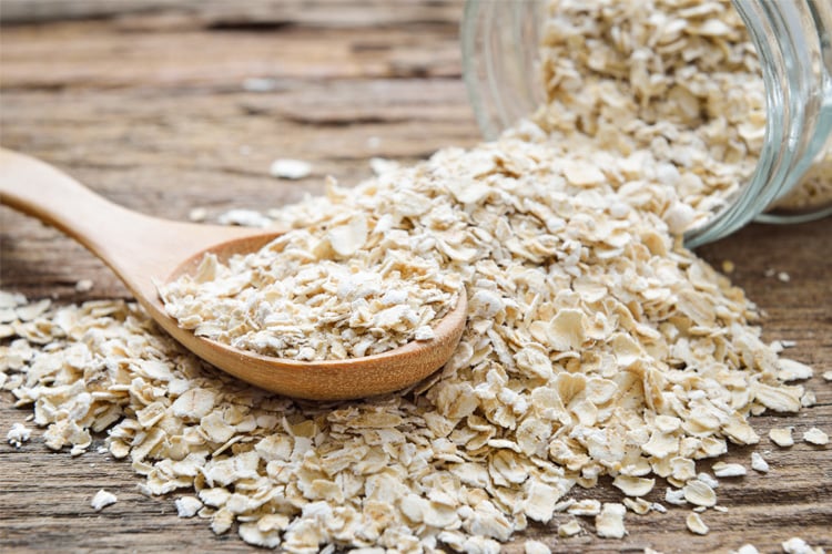 Benefits And Uses Of Oatmeal