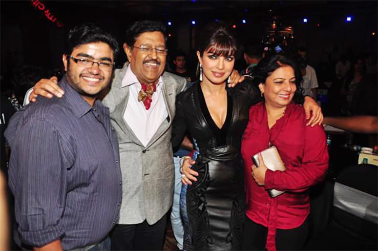 priyanka chopra family hindi priyanka chopra walks the fashion streets of new york in style priyanka chopra family hindi priyanka chopra walks the fashion streets of new york in style
