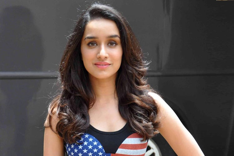 Shraddha Kapoor Height