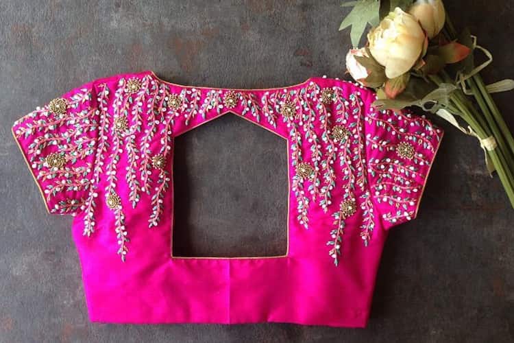 Floret Embroidery Blouse