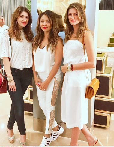 Gauri Khan beautiful Fashion