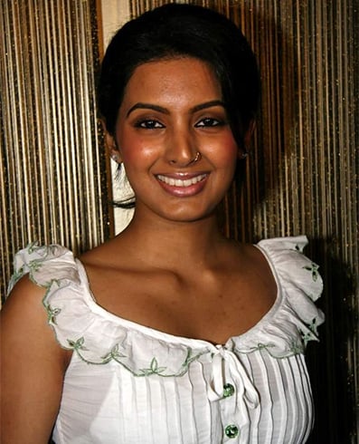 Geeta Basra Without Makeup