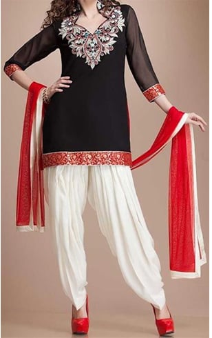 Designer Kurtis Von Neeta Lulla  