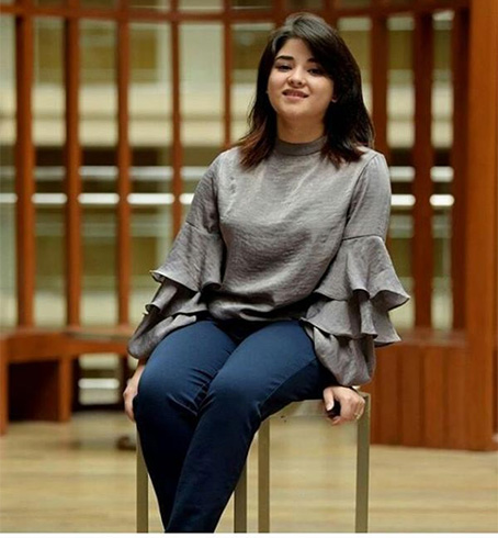 Zaira Wasim Style