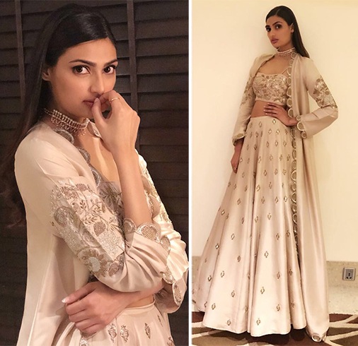 Athiya Shetty in Payal Singhal outfit