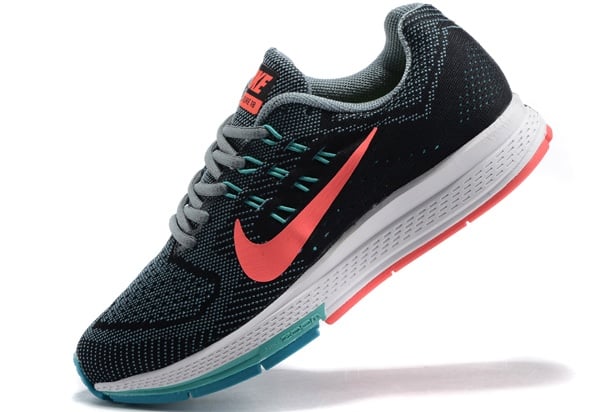 Nike Women Air Zoom Structure 18