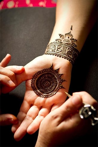 Bridal bangle style mehndi