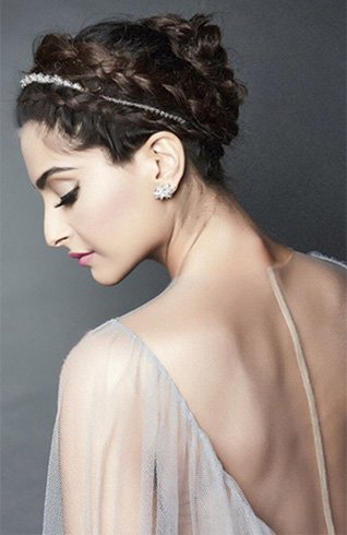Gorgeous And Easy Hairstyles For Long Faces (Indian) Gorgeous And Easy Hairstyles For Long Faces (Indian)