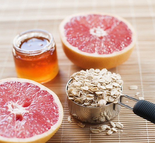 Grapefruit Face Mask Recipe for Fine Lines