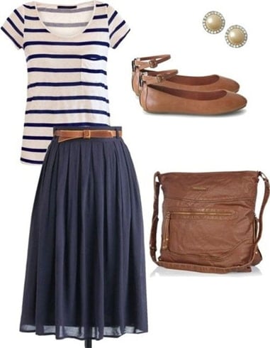Casual Skirt And Tee Outfit Ideas