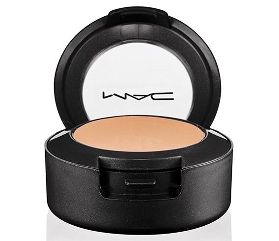 MAC Studio Finish SPF 35