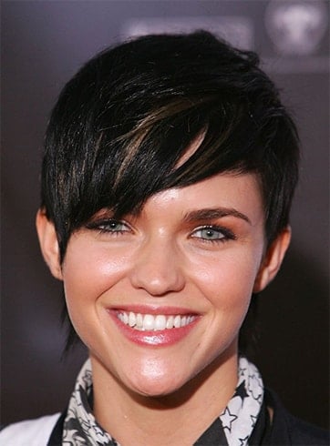 Short Hairstyles For Tall Ladies