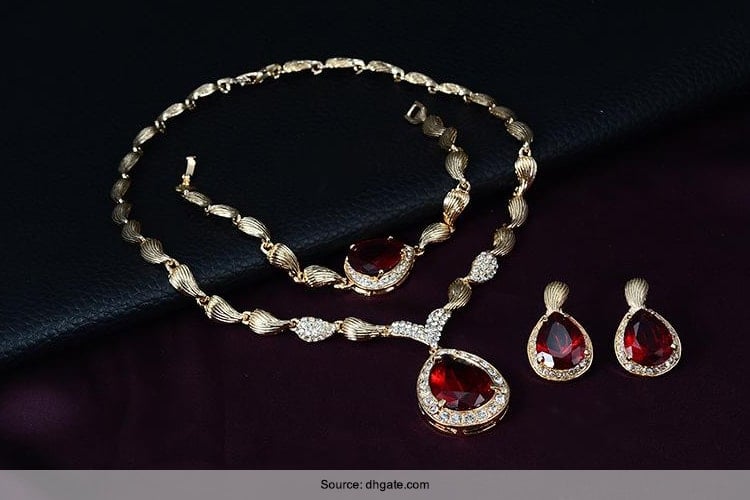 How To Style Ruby Jewelry