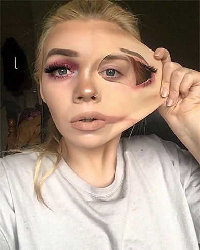 Pulled-skin Makeup