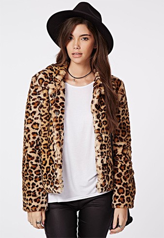 Ways To Wear a Cropped Faux Fur Coat