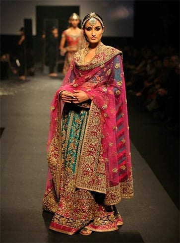 Dupatta styles