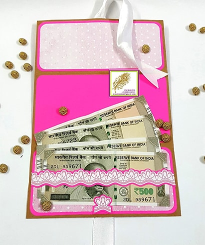 Gift cash as wedding present