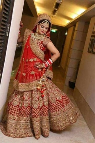 Gujrati style draping dupatta