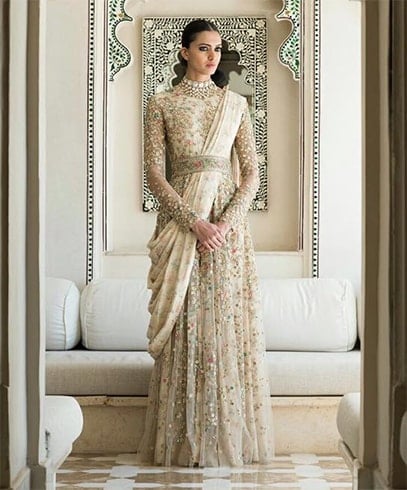 Indian Wedding Outfits For Sister of Bride