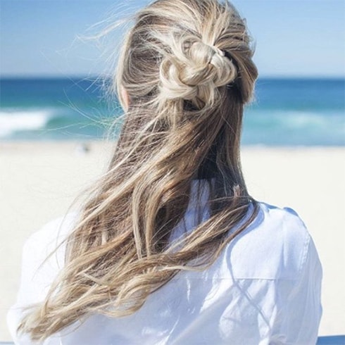 Beach Wedding Frisuren: Die 20 Breeziest Ones zum Verlieben 