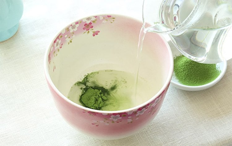 Making Matcha Green Tea Step by Step