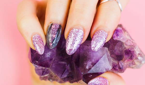 Cats eye amethyst Aquarius nails. : r/Nails