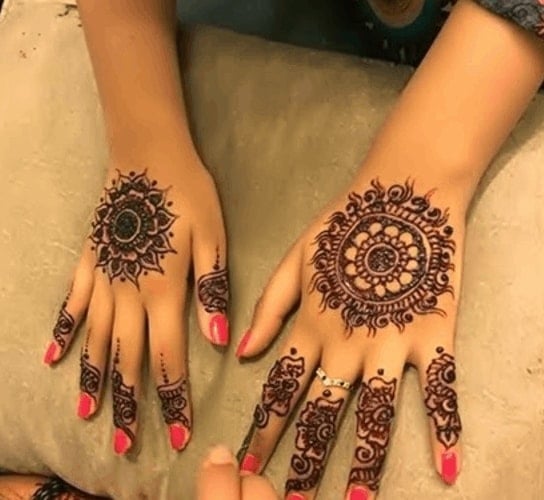 Circle Mehndi Designs