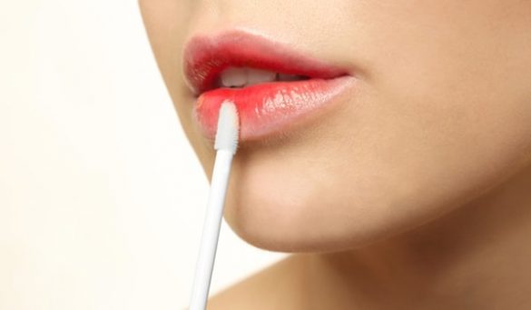 Wet looks lips trends For Beauty