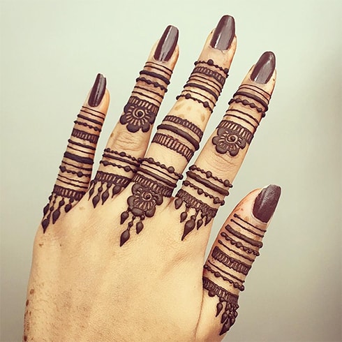 Most Popular 9 Finger Mehndi Designs To Dazzle You