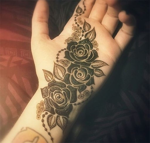 Roses And Swirls Henna Design