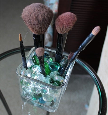 How To Store Makeup Brushes