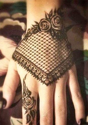 Meshed Glove Dubai Rose Mehndi Design