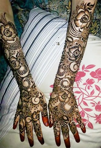 Pakistani Rose Mehndi Design